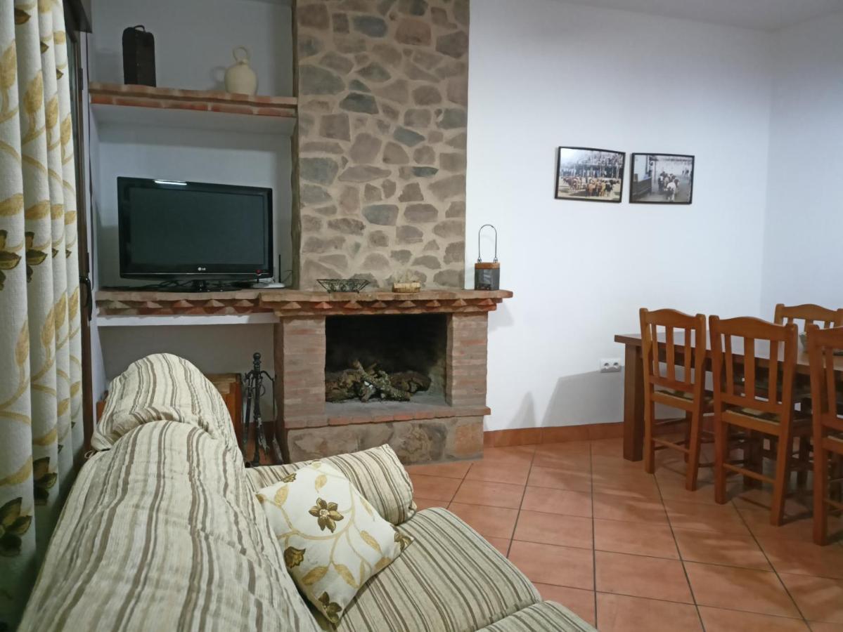 Segura de León Casa Rural La Fuente المظهر الخارجي الصورة